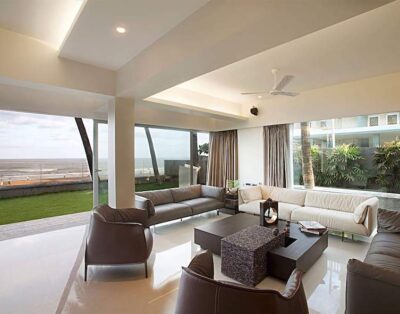 Modern & Spacious Villa